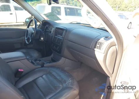 2002 Ford Explorer Xlt from USA, damaged, VIN 1FMZU63W72UC73880